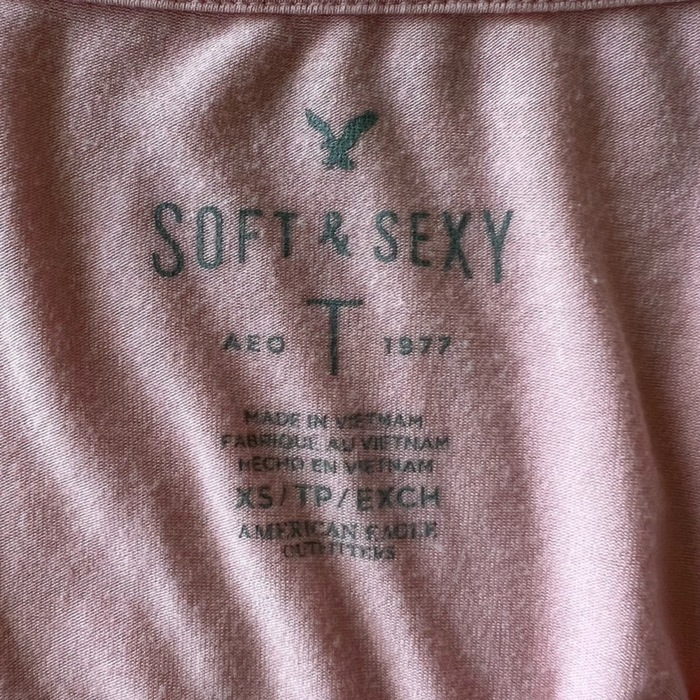 Soft and Sexy V-Neck - Picture 2 of 4